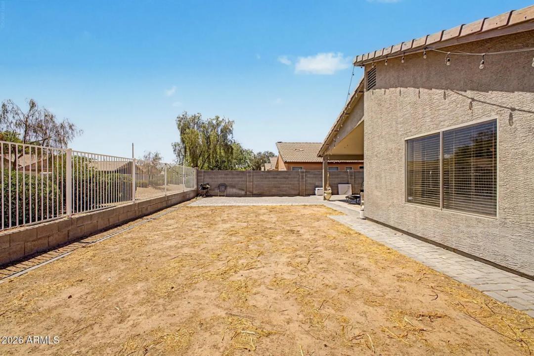 Real Estate Picture 27