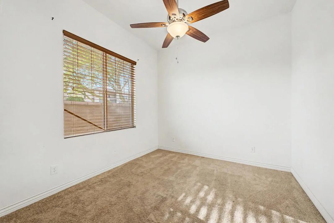 Real Estate Picture 20