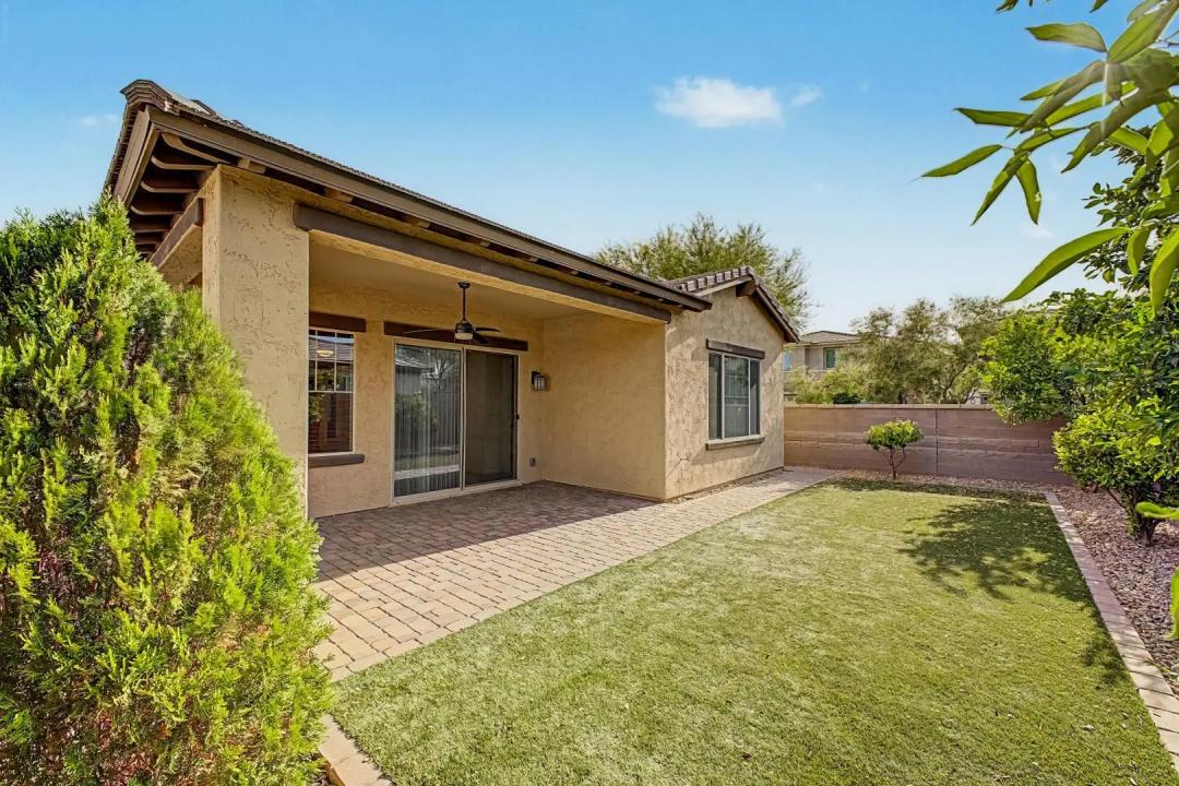 Real Estate Picture 26