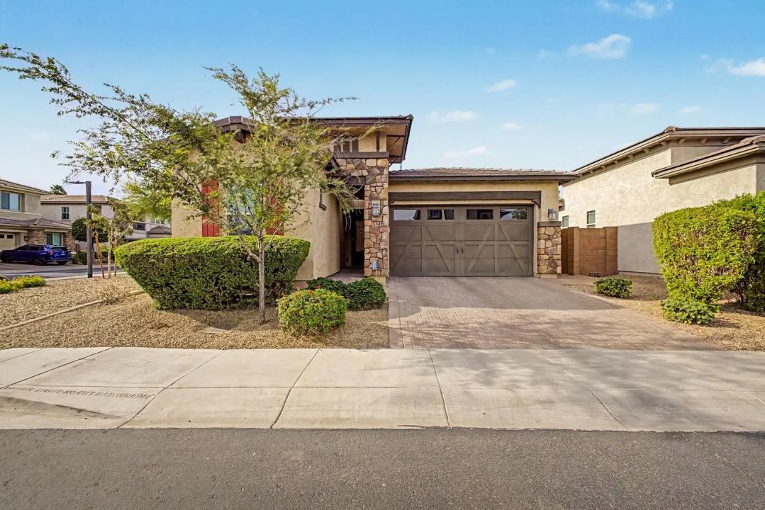Real Estate Picture 1