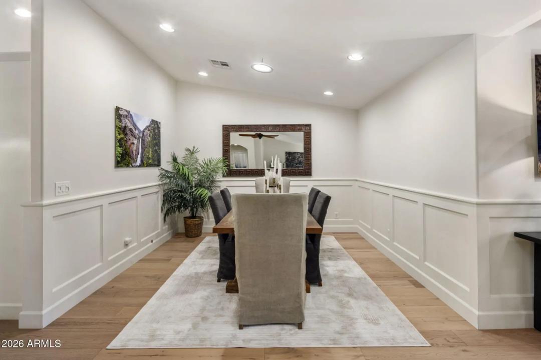 Real Estate Picture 20