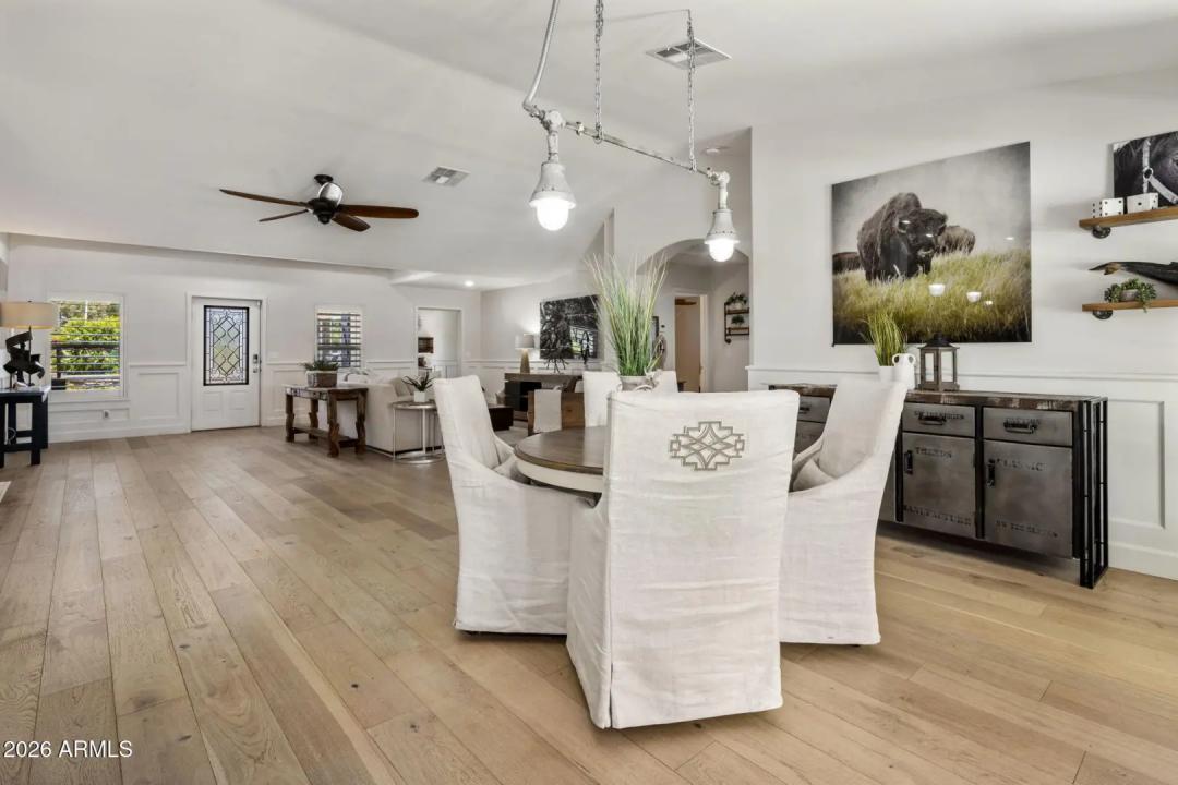 Real Estate Picture 15
