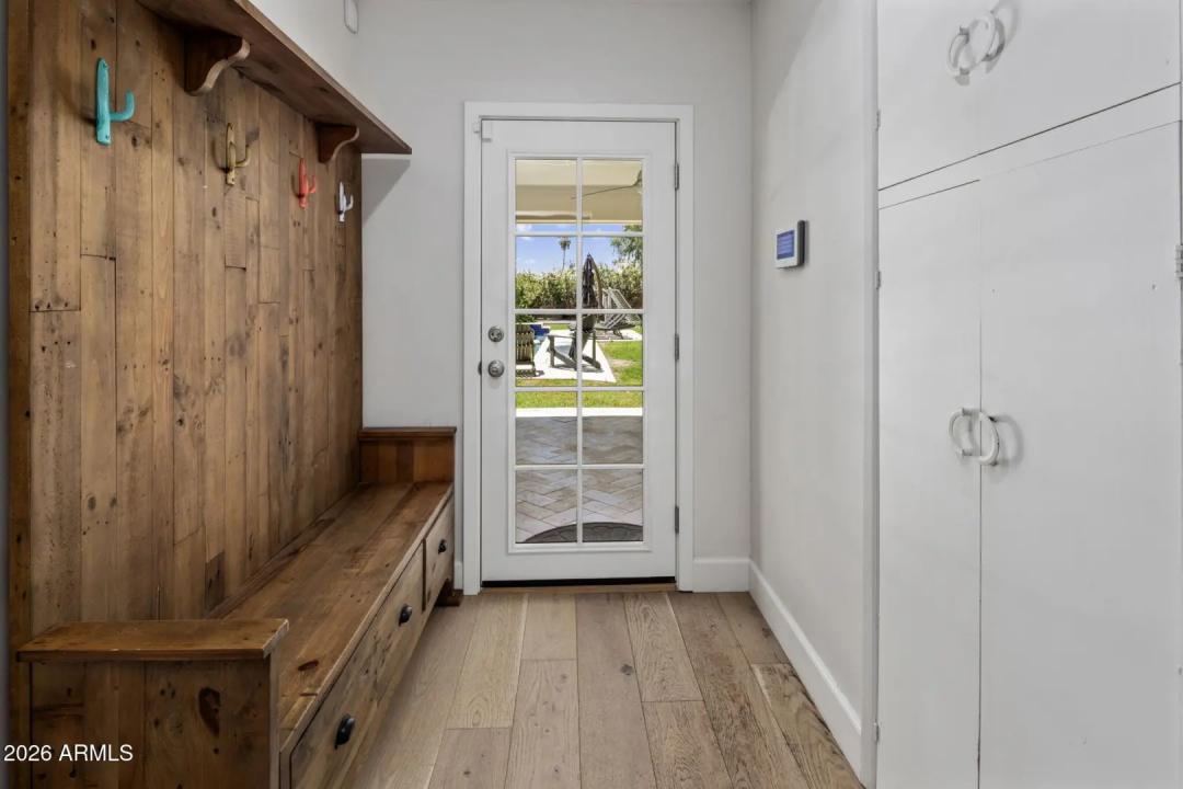 Real Estate Picture 36
