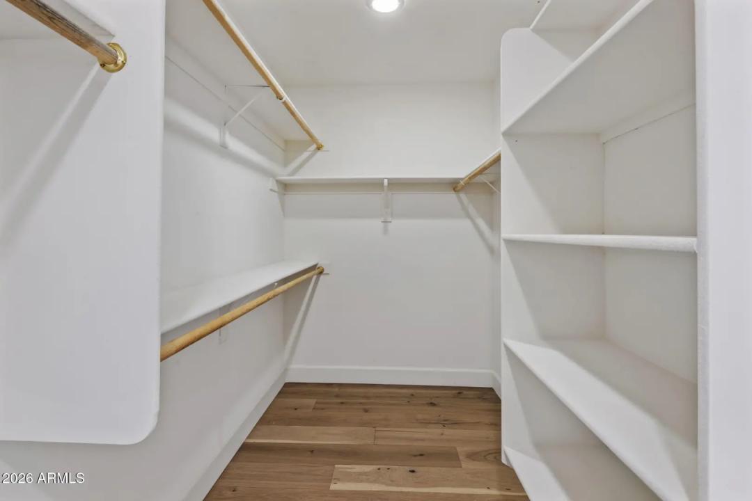 Real Estate Picture 28
