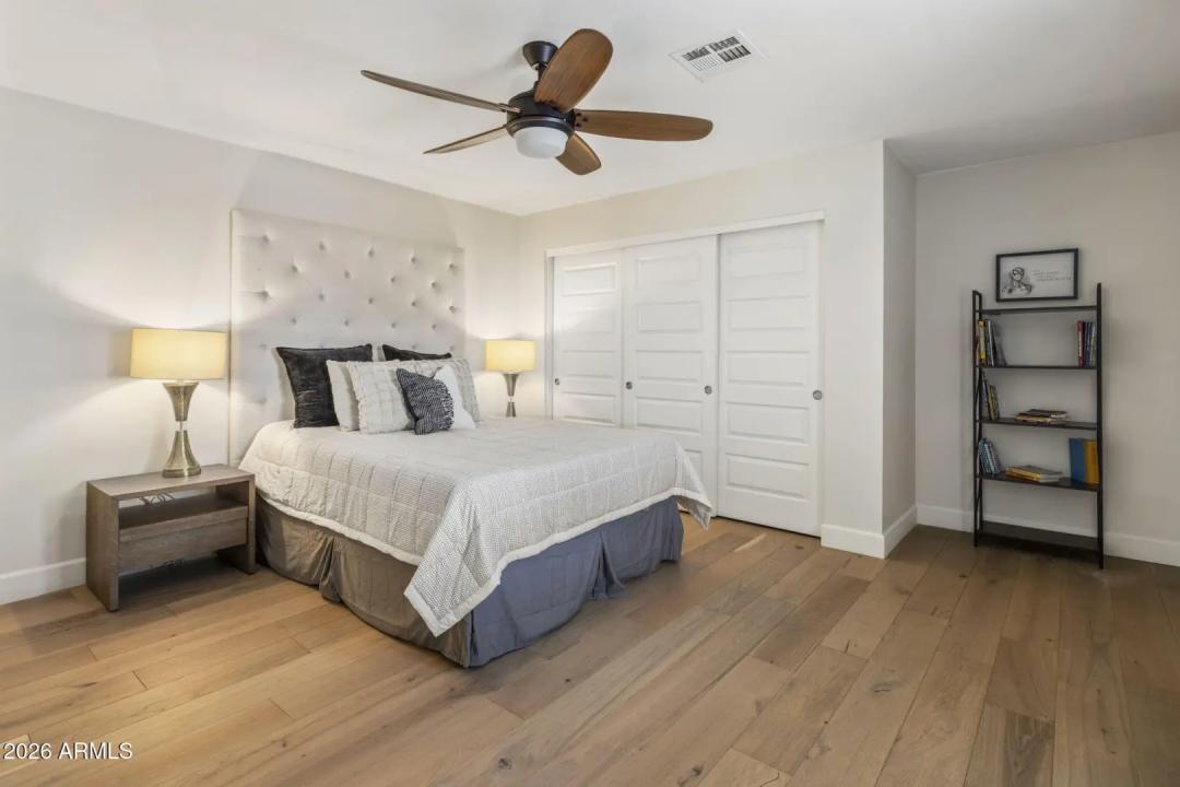 Real Estate Picture 30