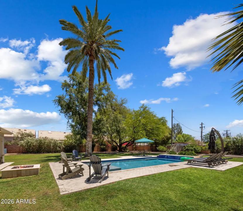 Real Estate Picture 39