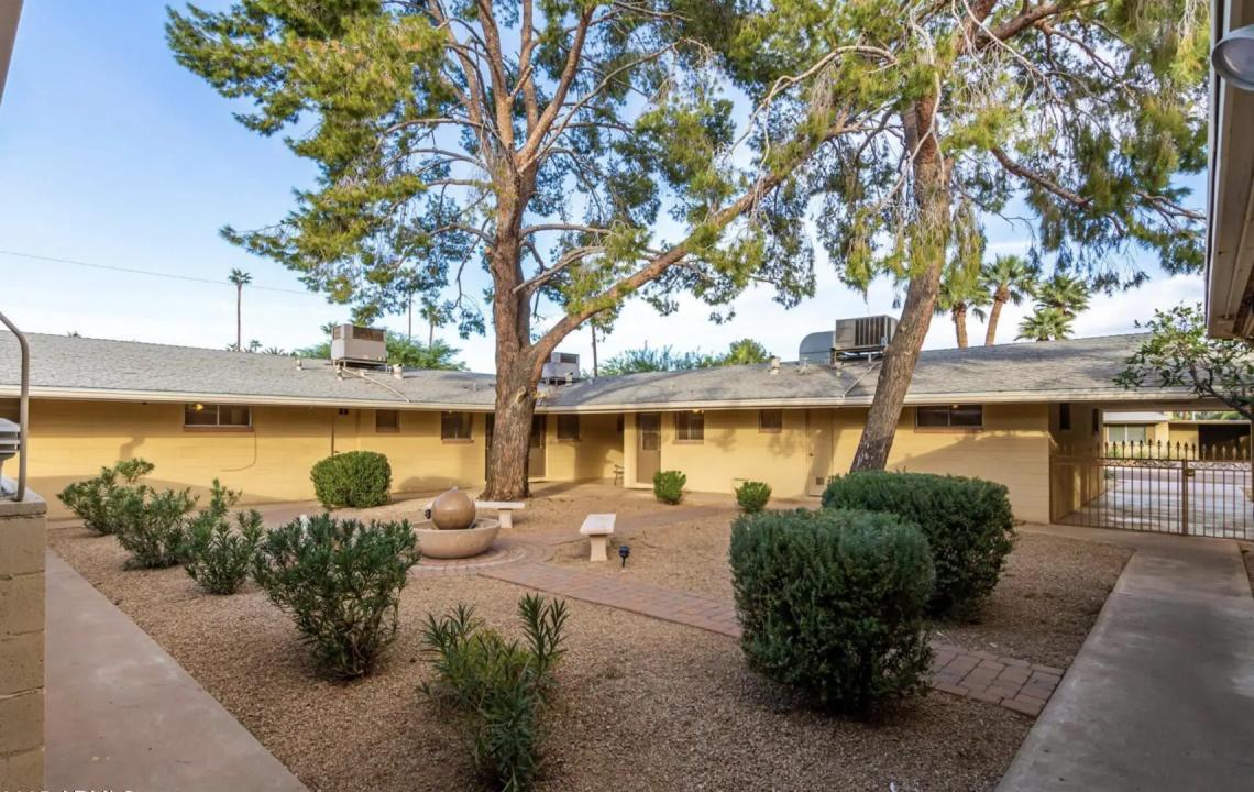 Real Estate Picture 3