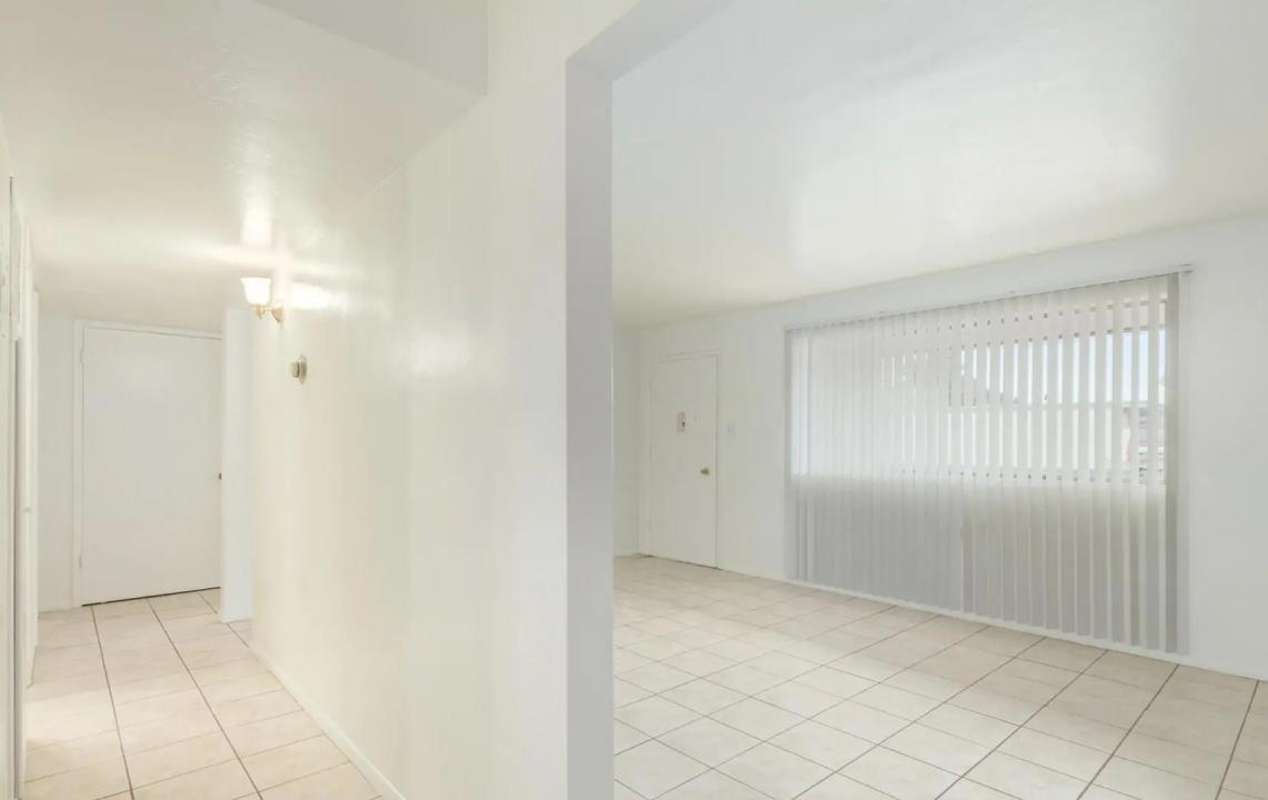 Real Estate Picture 9