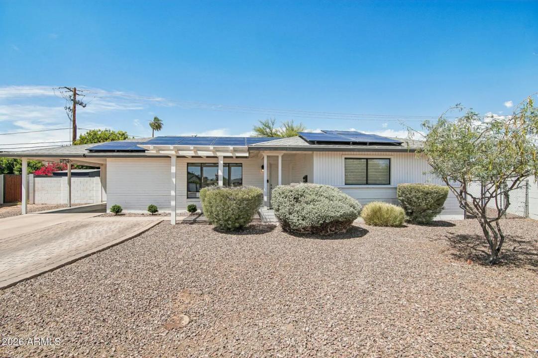 Real Estate Picture 1