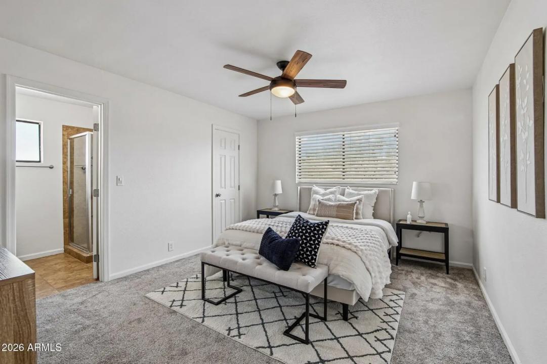 Real Estate Picture 8