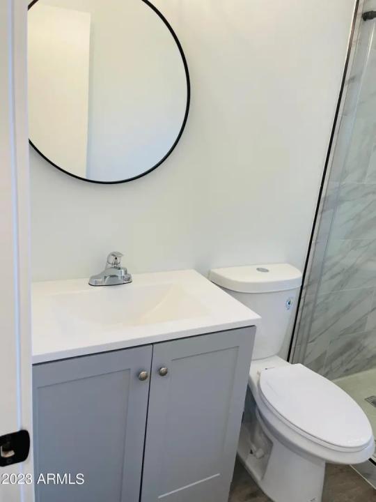 Real Estate Picture 17