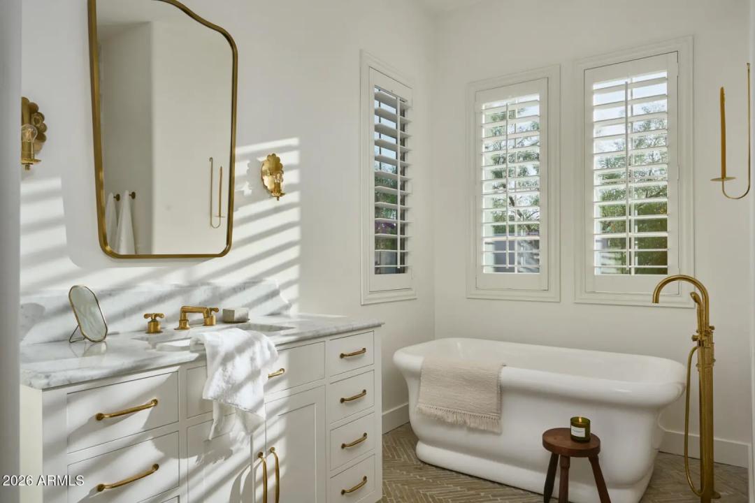 Real Estate Picture 29