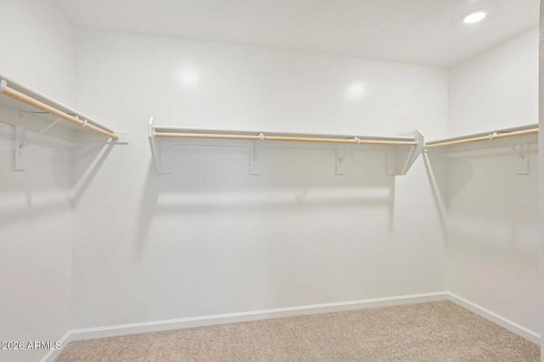 Real Estate Picture 42