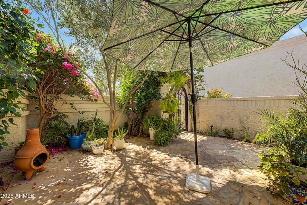 Real Estate Picture 17