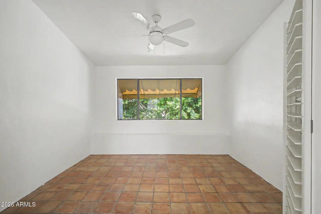 Real Estate Picture 34