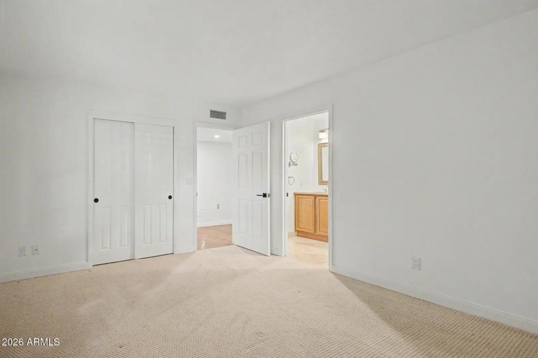 Real Estate Picture 25