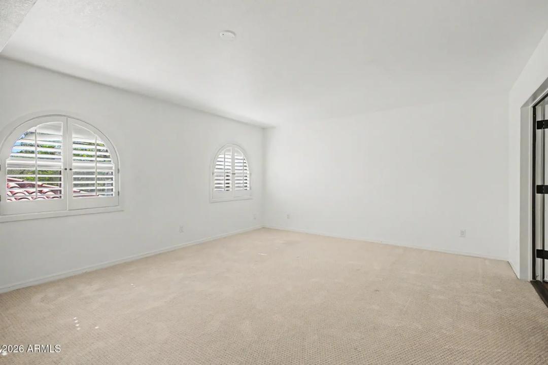 Real Estate Picture 35