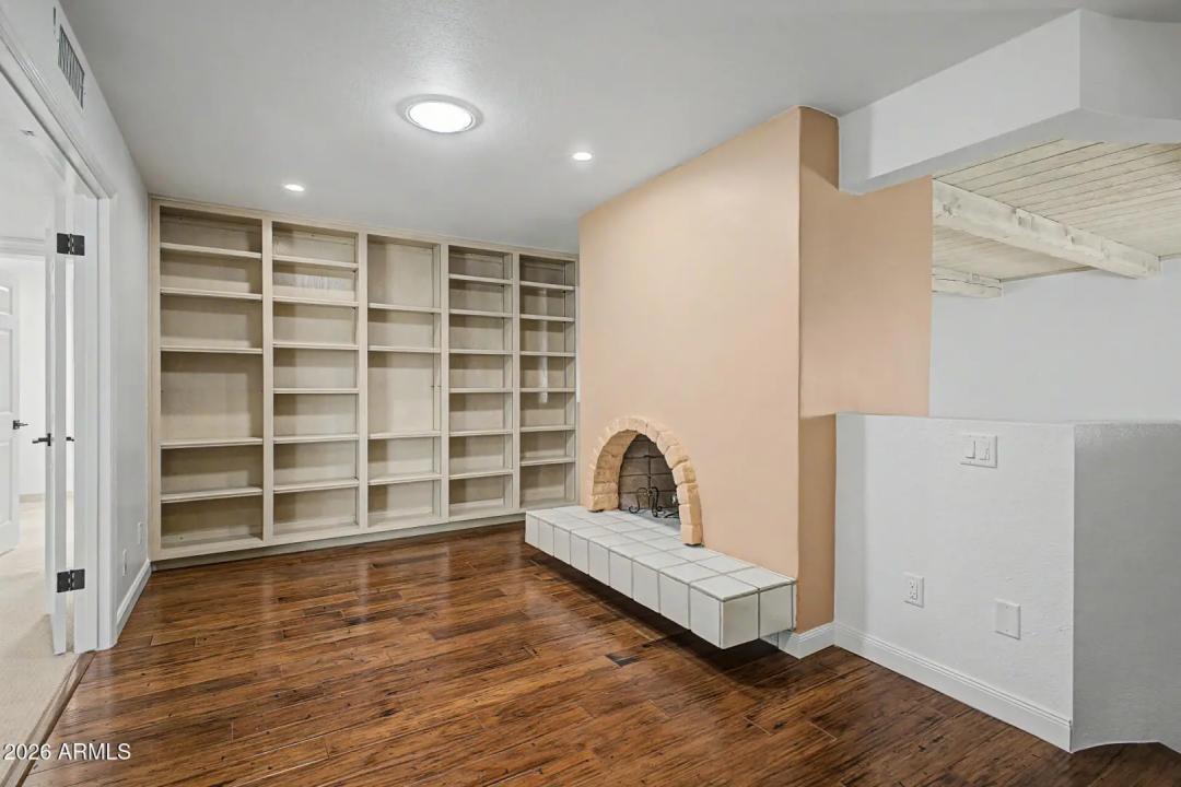 Real Estate Picture 31
