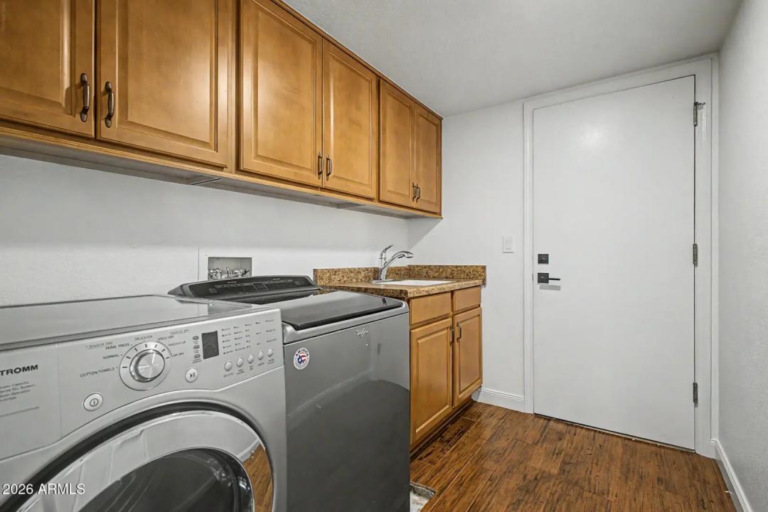 Real Estate Picture 20