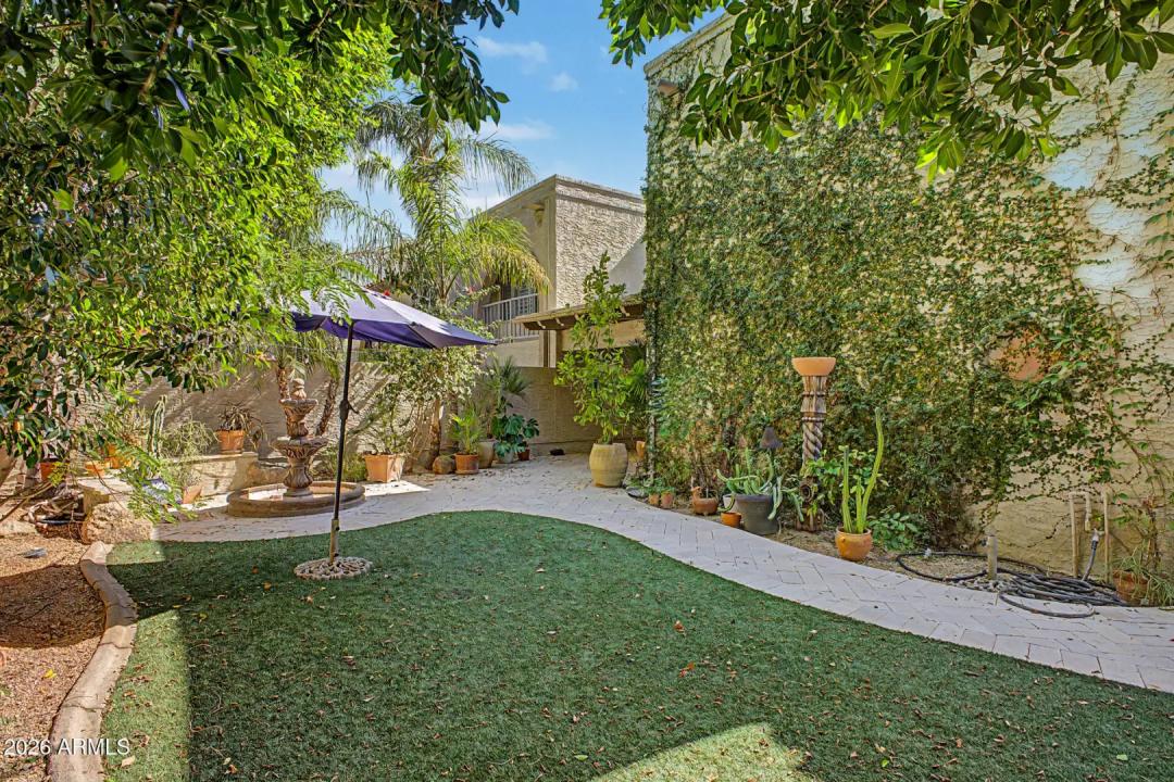 Real Estate Picture 21