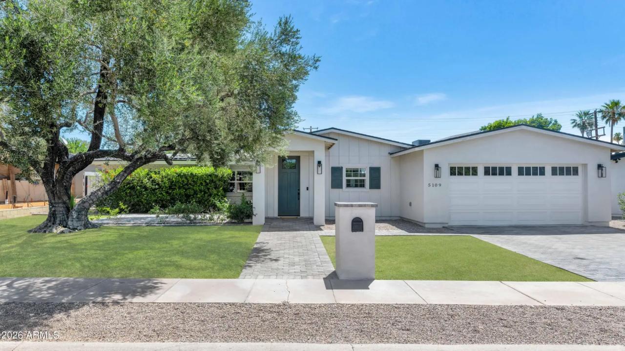 Real Estate Picture 1