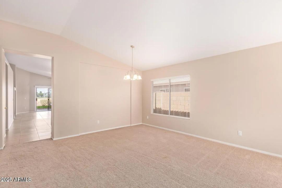 Real Estate Picture 4