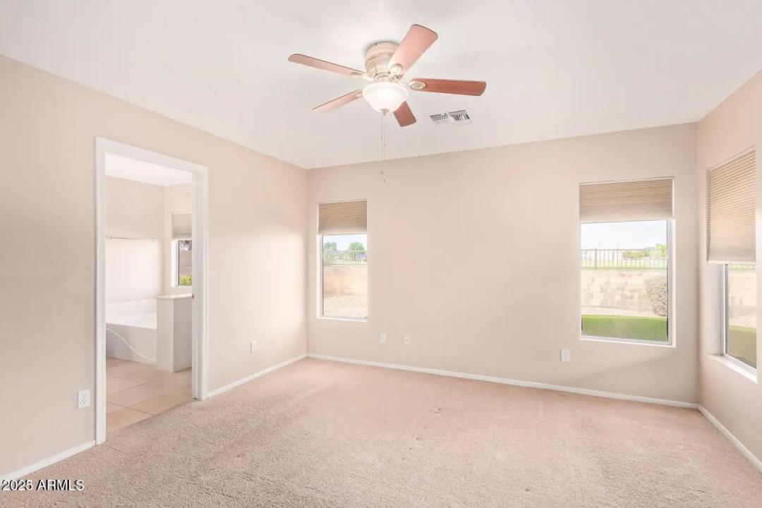 Real Estate Picture 13