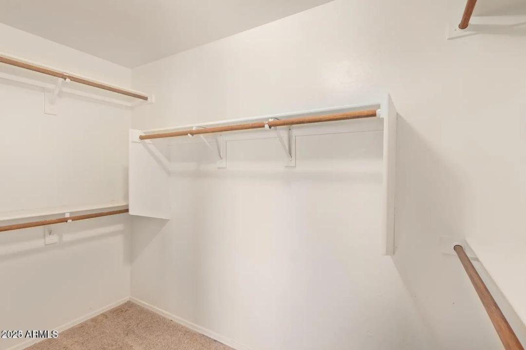 Real Estate Picture 18