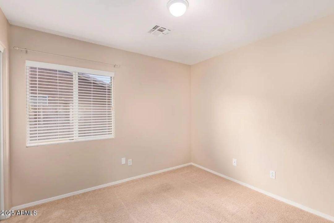 Real Estate Picture 21