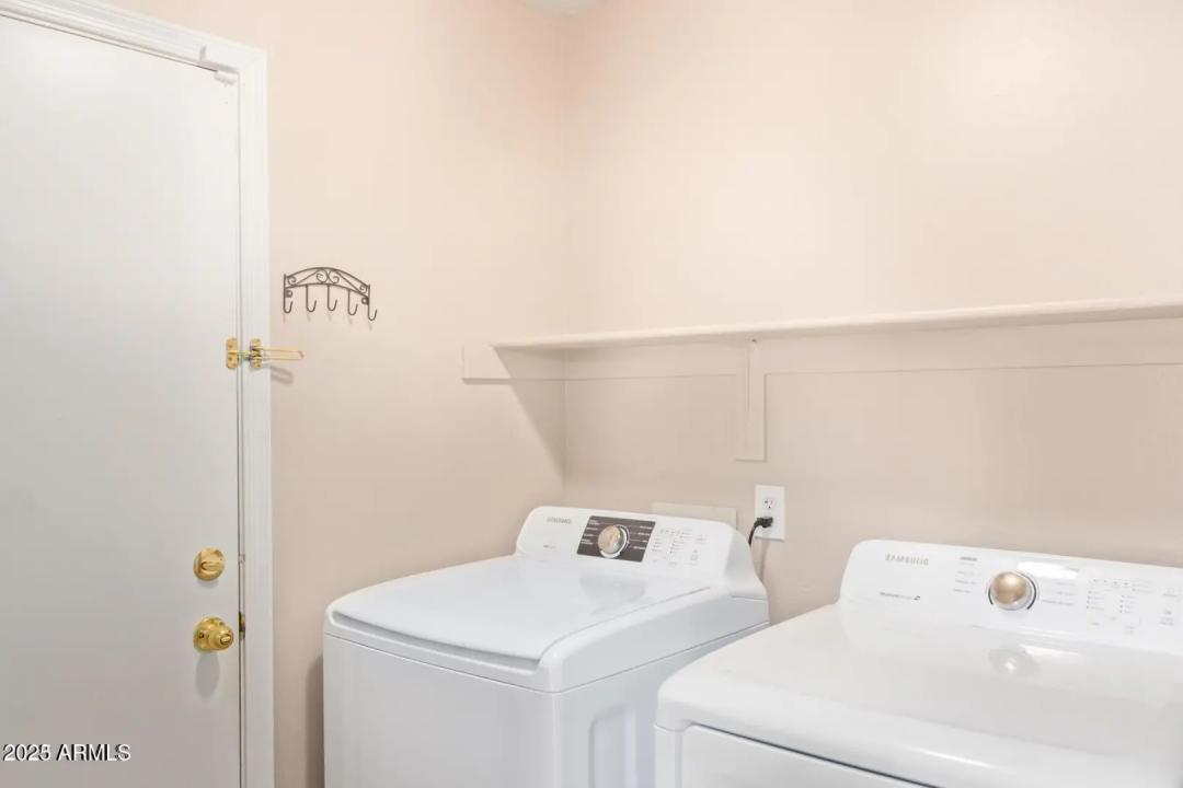 Real Estate Picture 24