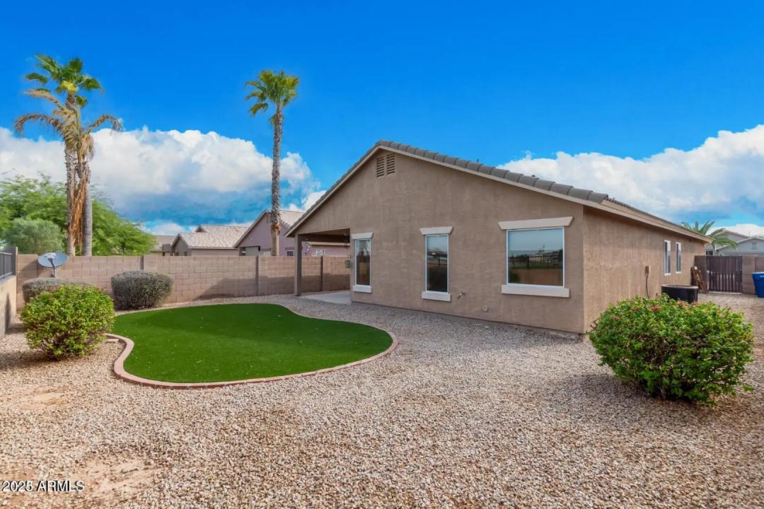 Real Estate Picture 28