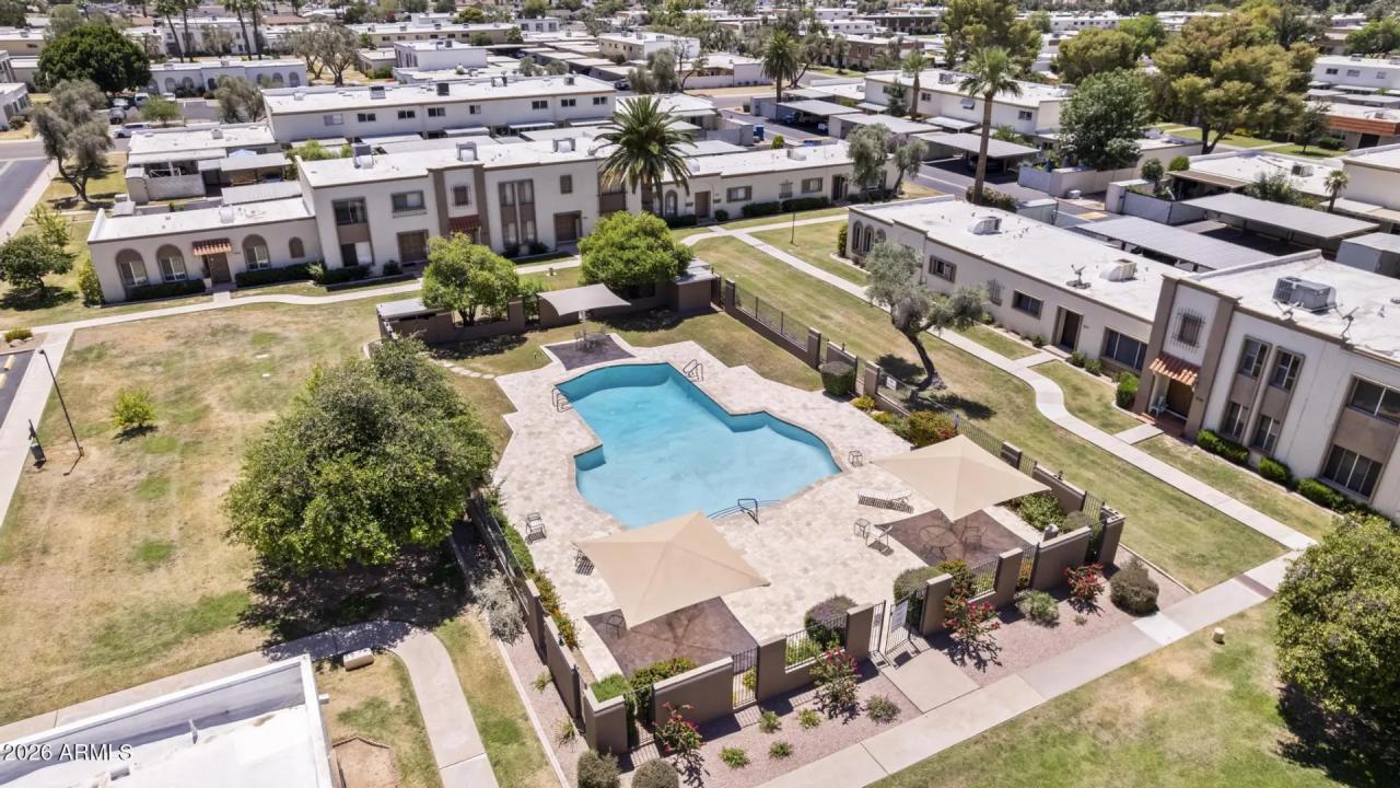 Real Estate Picture 45