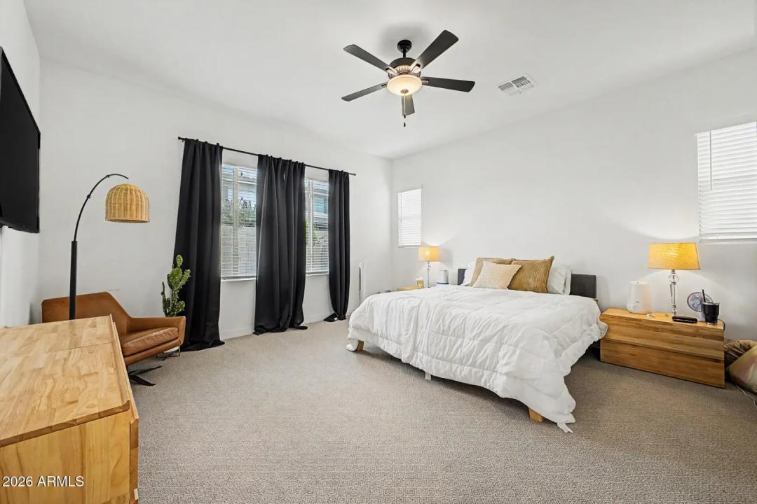 Real Estate Picture 27