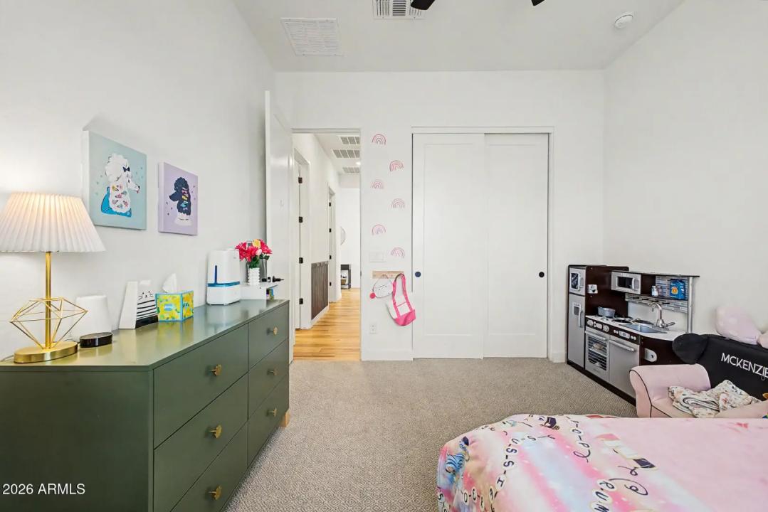 Real Estate Picture 46