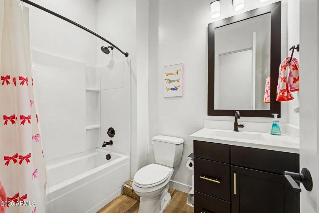 Real Estate Picture 47