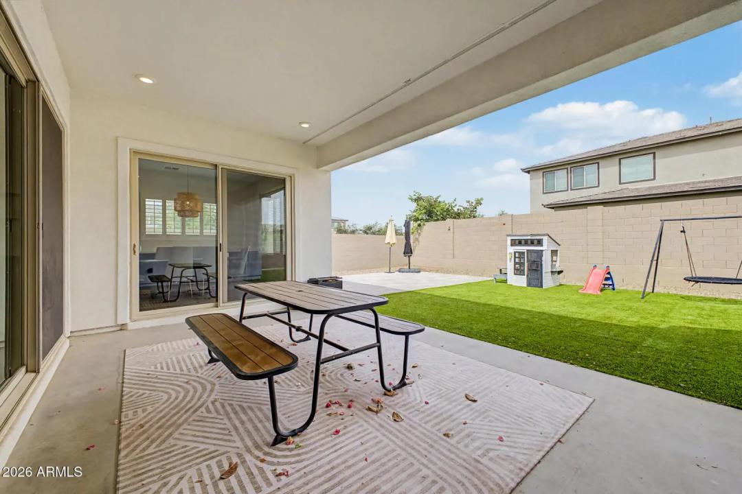 Real Estate Picture 48