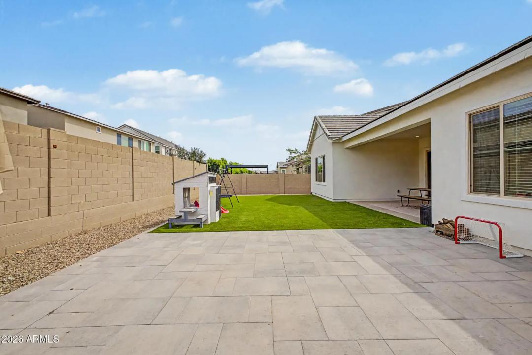 Real Estate Picture 49