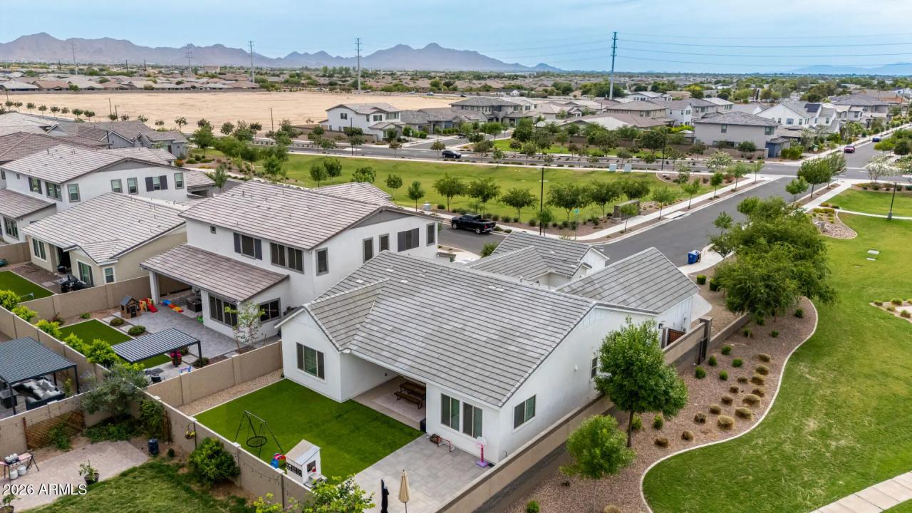 Real Estate Picture 55