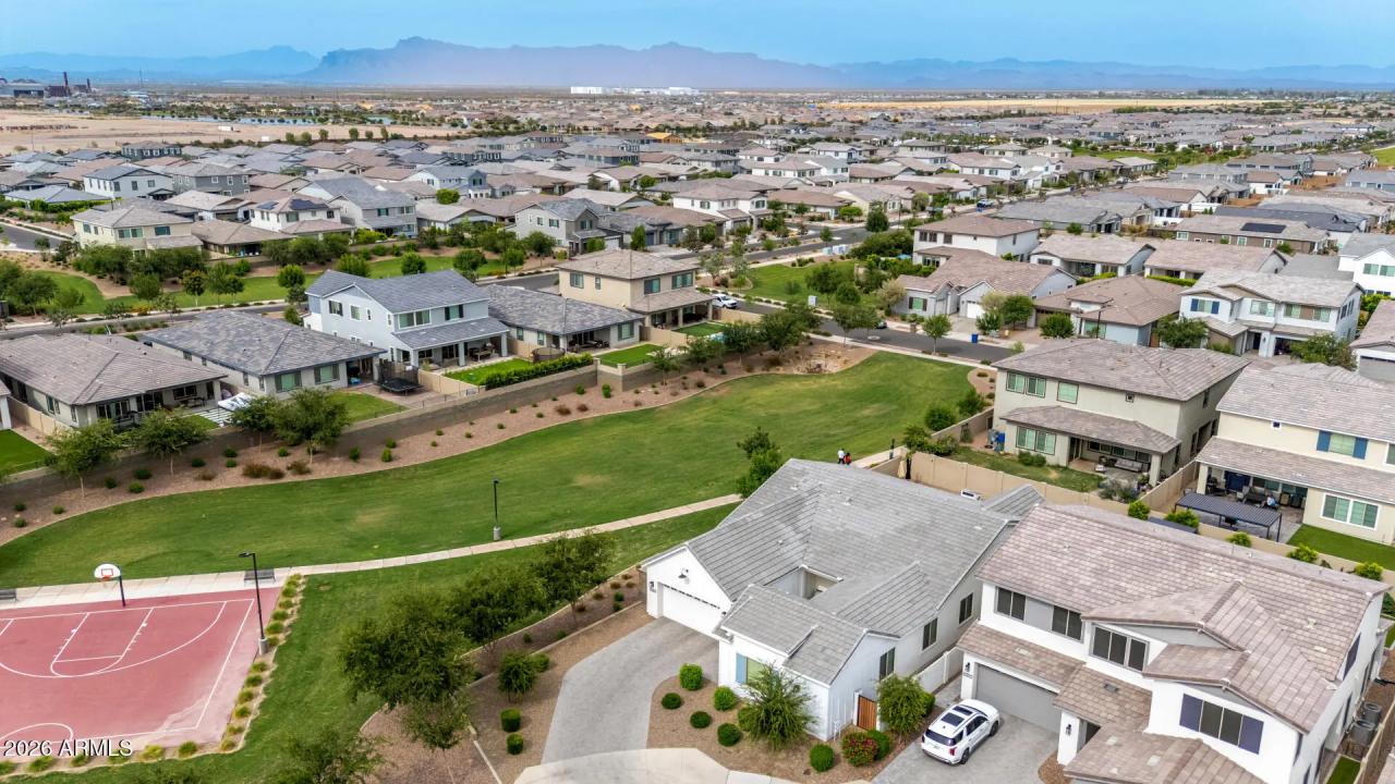 Real Estate Picture 59