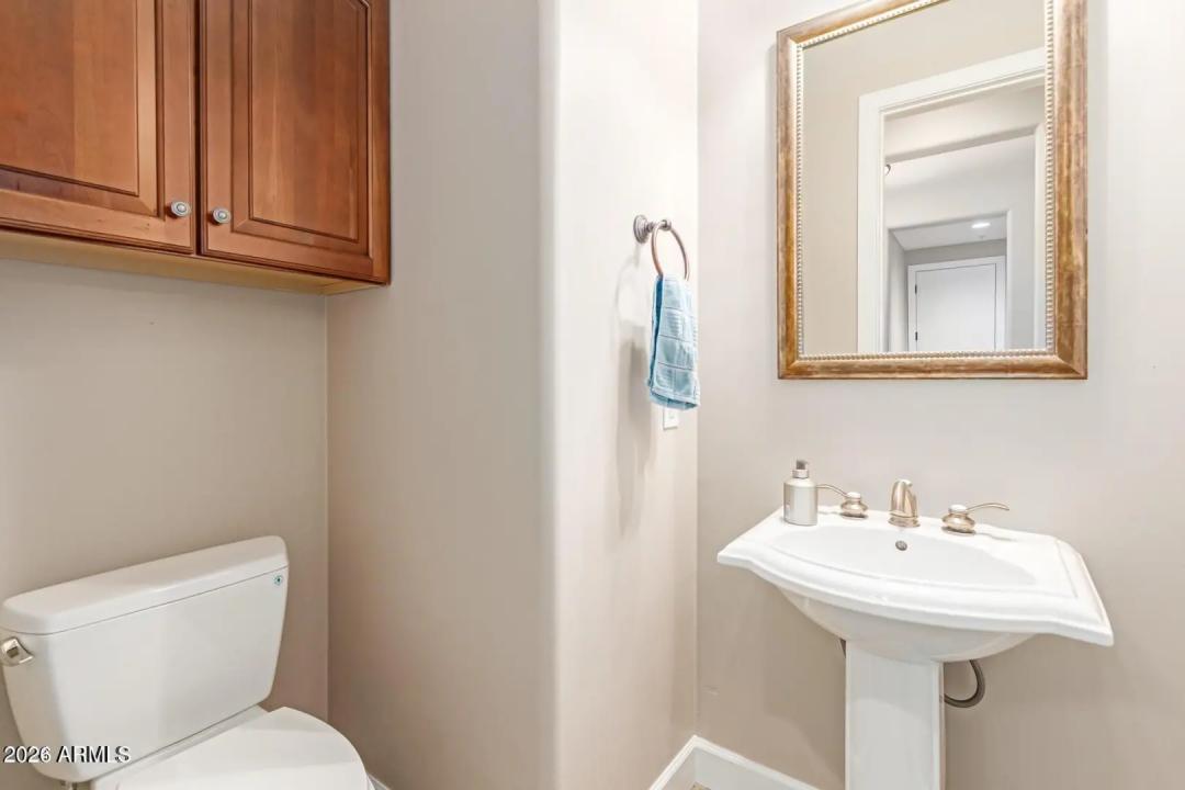 Real Estate Picture 28