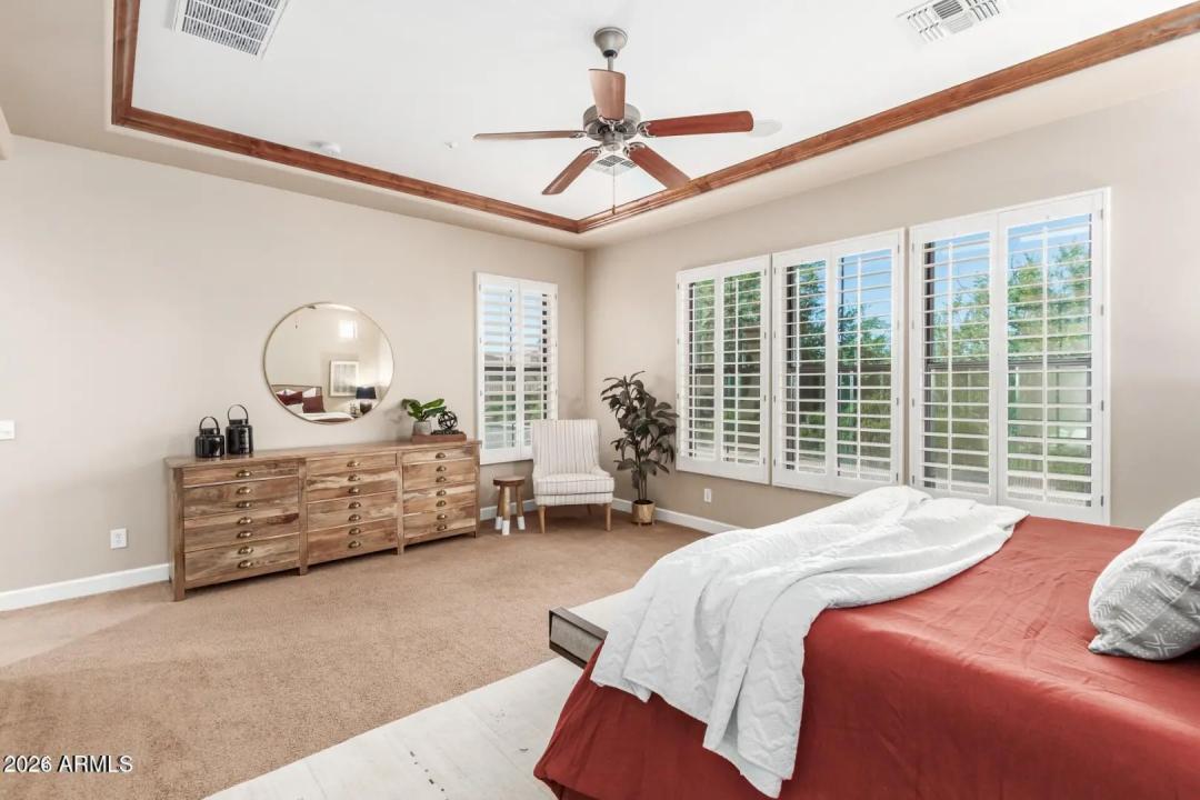 Real Estate Picture 23