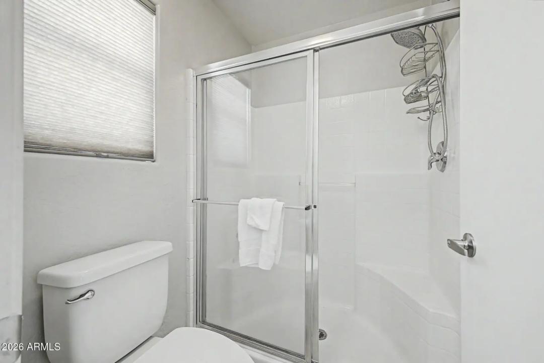 Real Estate Picture 17