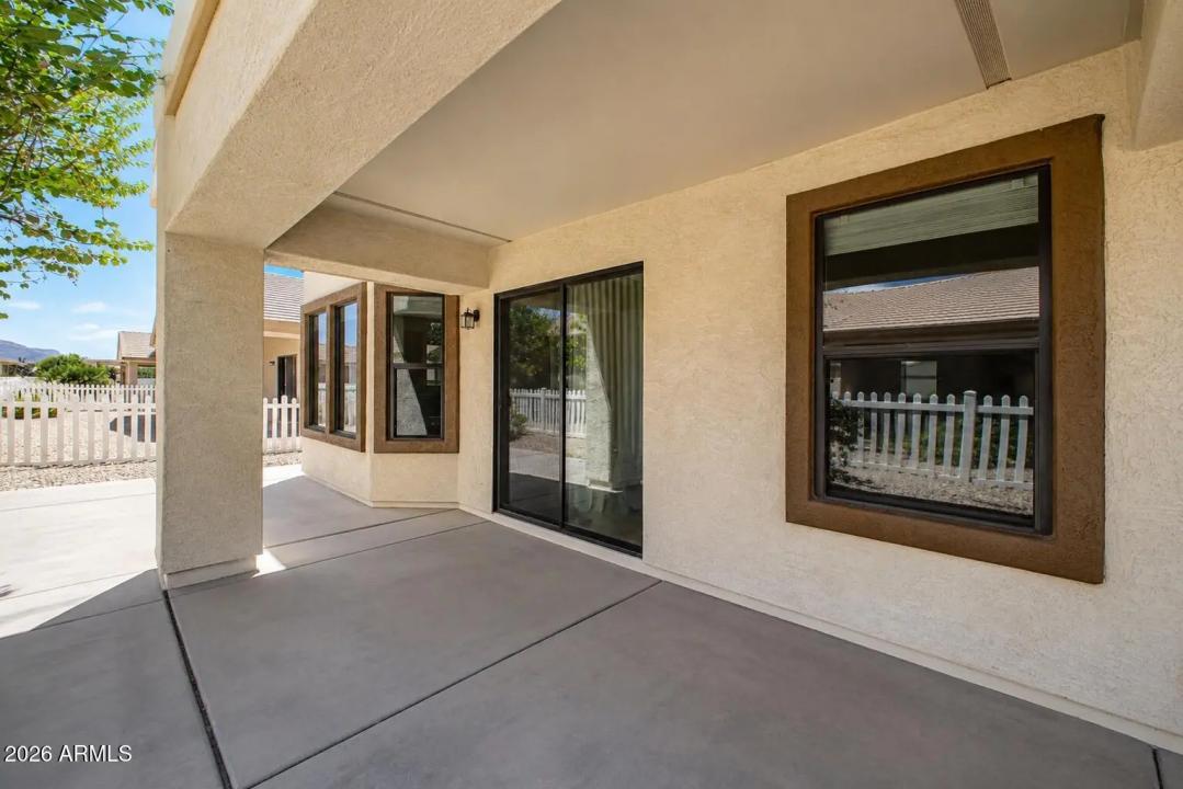 Real Estate Picture 25