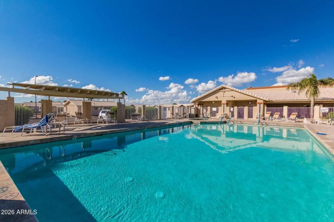 Real Estate Picture 33