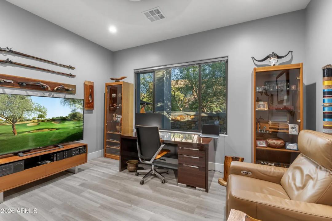 Real Estate Picture 29