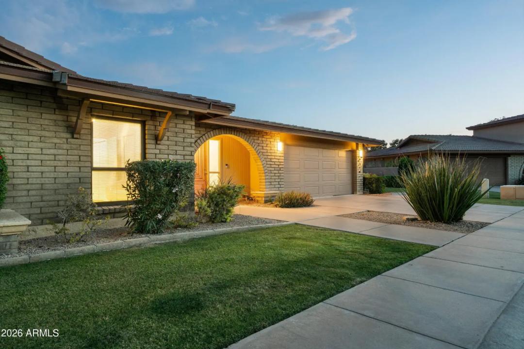 Real Estate Picture 2