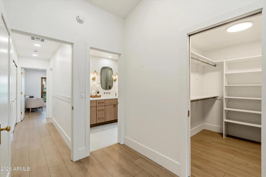Real Estate Picture 21