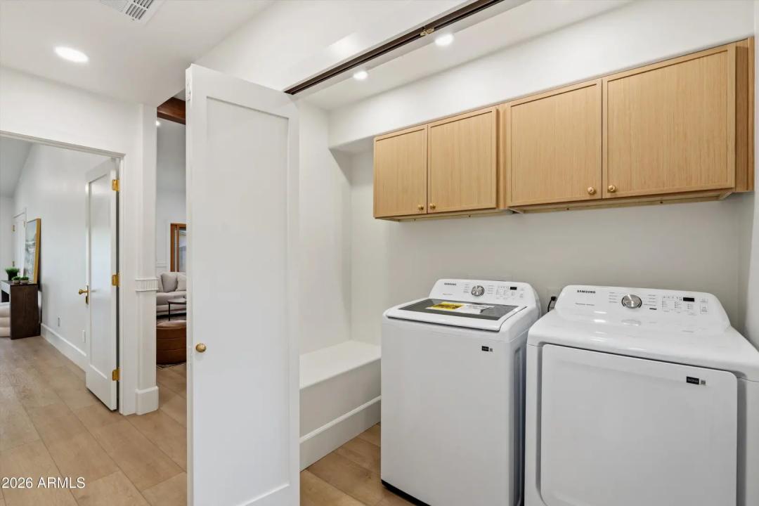 Real Estate Picture 27