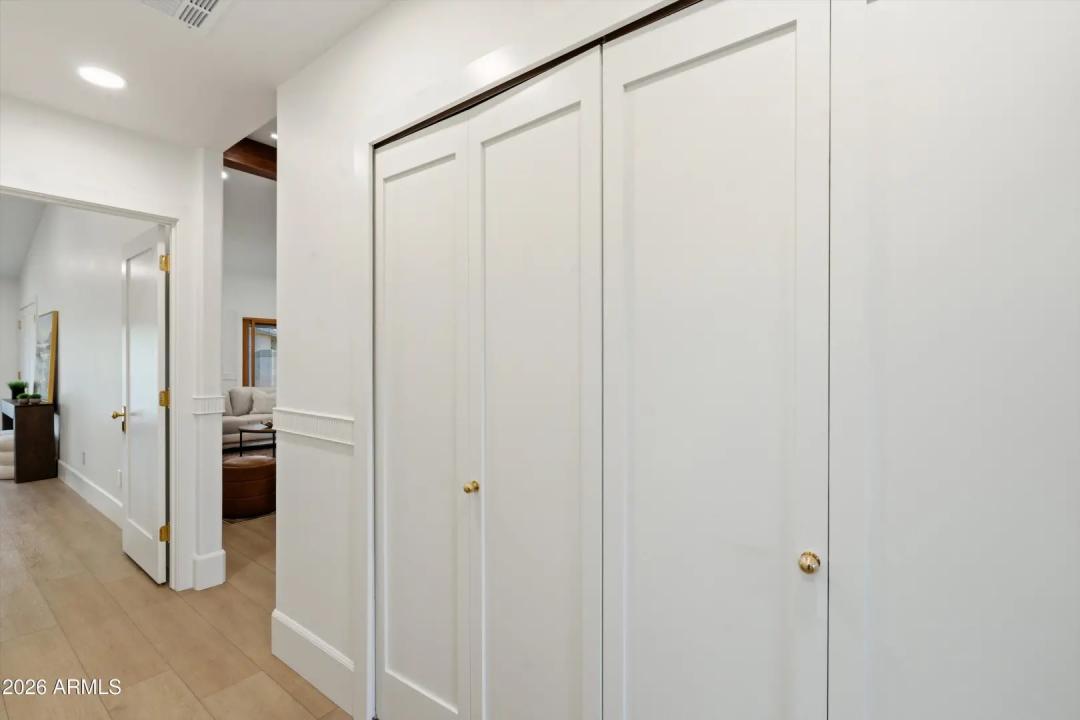 Real Estate Picture 28
