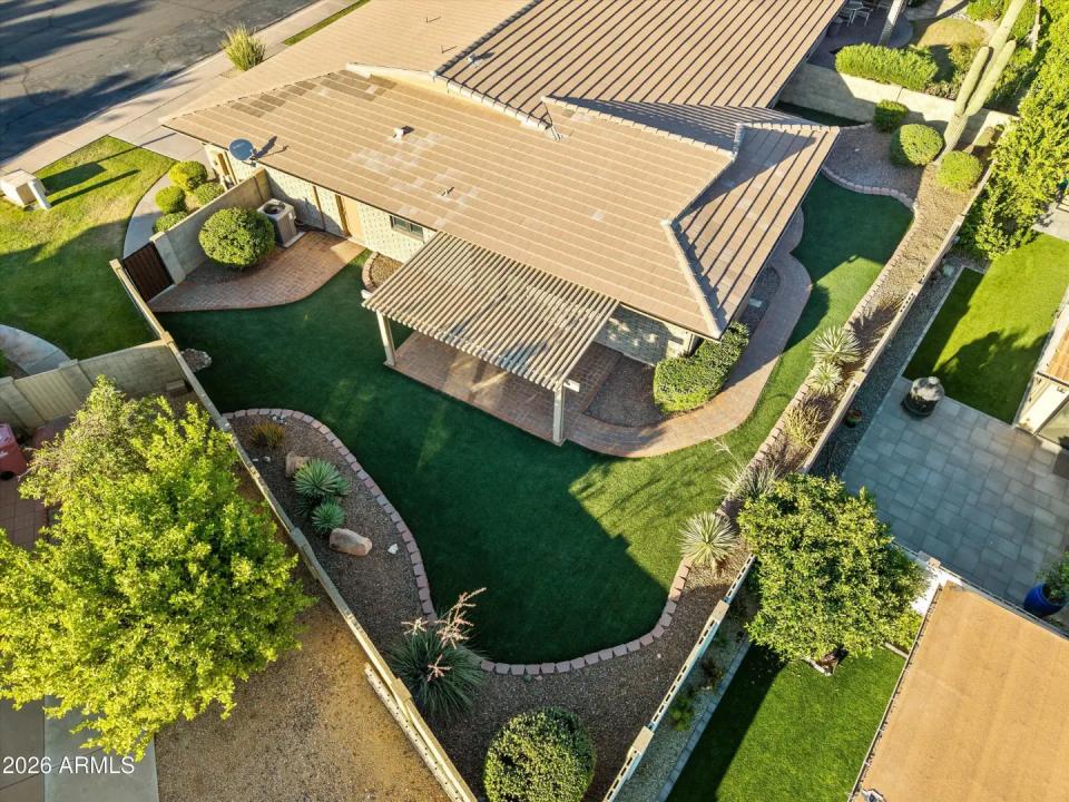 Real Estate Picture 39